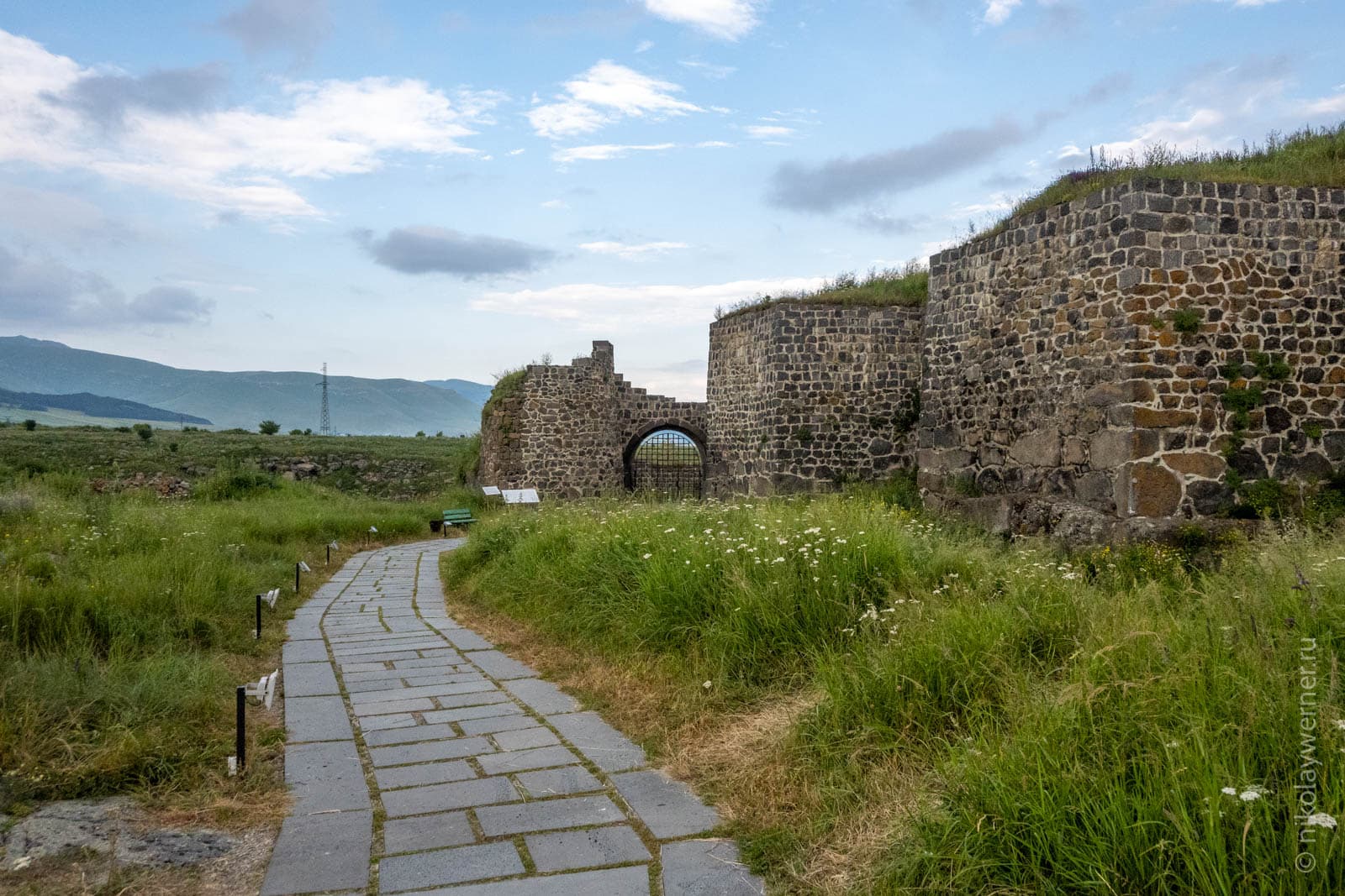 Крепость Лори Берд