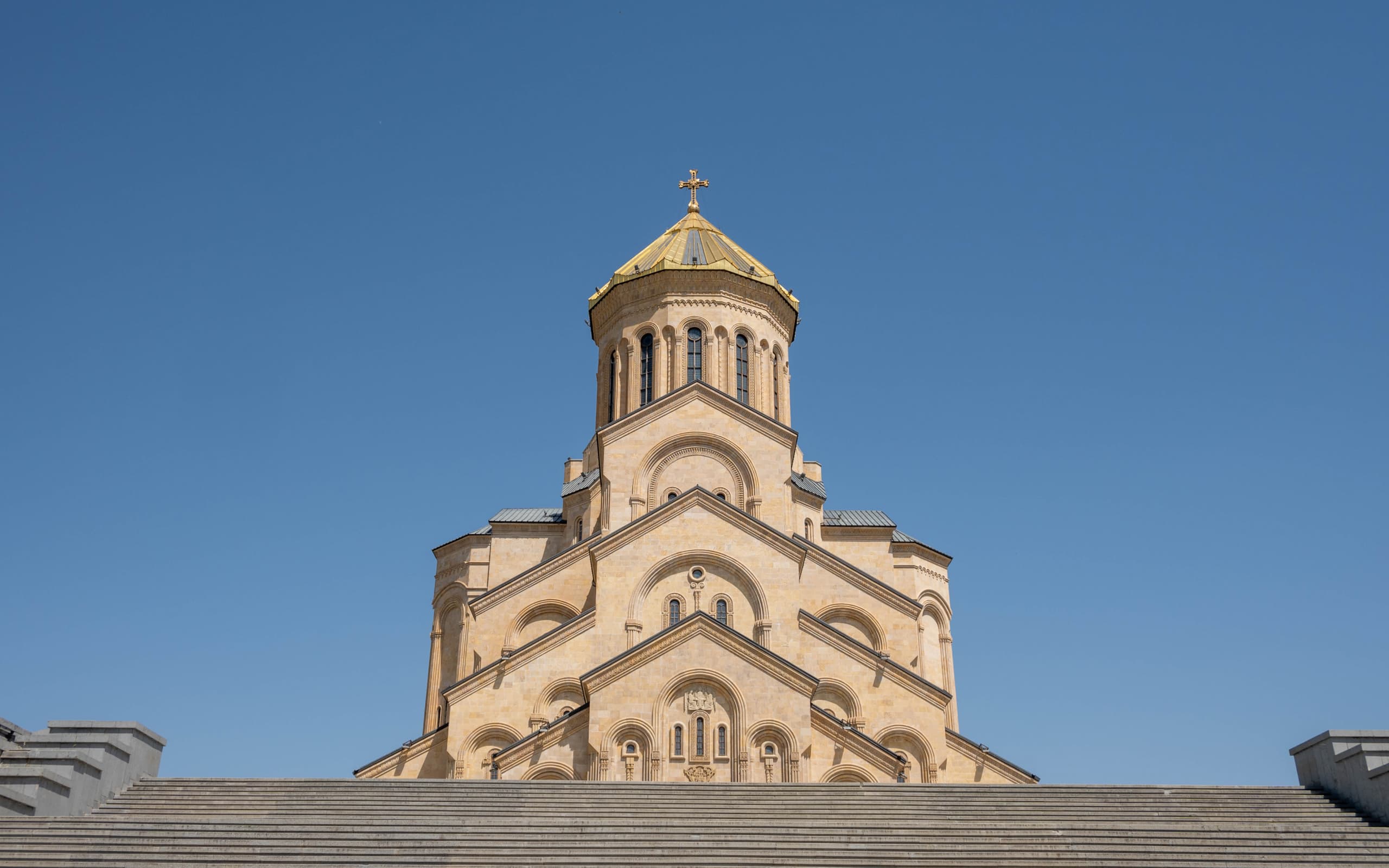 Грузия летом. День 4. Прогулки по Тбилиси и дорога домой